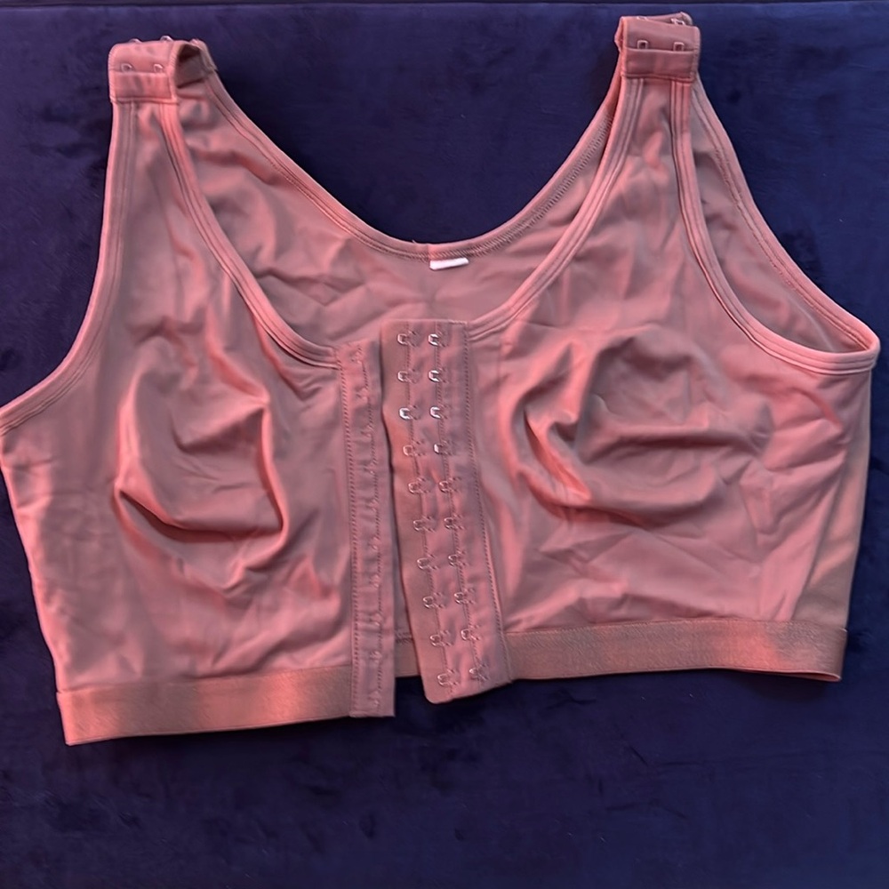 Gentle Used Post Surgery Medium Compression BRA SIZE Large Adjust Shoulder Clips